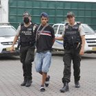 El menor fue detenido, pero dos sujetos más involucrados en el intento de asalto escaparon.