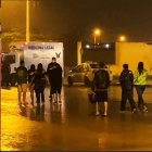 El conductor quedó 'tieso' dentro del taxi que manejaba.