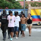 Cuatro microtraficantes fueron detenidos en Flor de Bastión.
