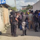 En una esquina de la ciudadela 20 de Mayo sorprendieron a la víctima