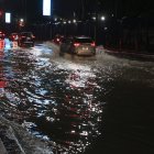 La avenida Malecón se inundó.