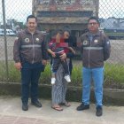 Menor de edad fue abandonado por sospechoso de doble asesinato