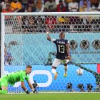 Enner Valencia registra 6 goles en la Copa del Mundo. En Brasil 2014 marcó 3 tantos y en Catar 2022 hizo 3 anotaciones.