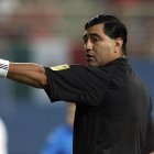 Byron Moreno recibió empujón en partido amateur.