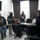 Peritos ingresaron a la casa de salud y a la oficina de quien fue Nathaly López, directora administrativa financiera, asesinada este último martes.