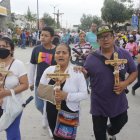 Esta caminata se moviliza con dirección hasta Sauces 6.