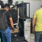 El hecho se produjo la madrugada del martes 11 de abril y un policía se encuentra detenido.