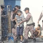 El viernes por la tarde se pudo notar que sacaban a un privado de libertad herido.