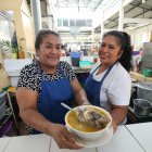 Su sopa la han degustado extranjeros, los ‘profe’ del Vicente Rocafuerte y más comensales.