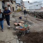El paso por la calle Río Verde es limitado, por los trabajos.