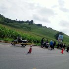 En la carretera del cantón Tosagua sorprendieron a un agente policial.