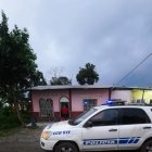 Dos sujetos ingresaron al inmueble y dispararon contra los parientes.