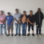 Los hombres detenidos serán presentados ante las autoridades judiciales correspondientes.