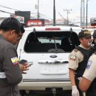 Así terminó la camioneta en la que se desplazaba el alcalde de Durán, Luis Chonillo
