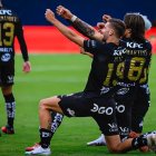 Los hombres del gol de Independiente: Lautaro Díaz y Marcelo Moreno.