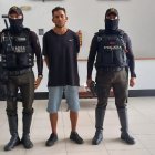 El detenido por posesión de una pistola tiene antecedentes penales por robo.