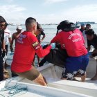 La mañana de este viernes 2 de junio de 2023 sacaron otro cuerpo del mar. Una mujer lo lloró.