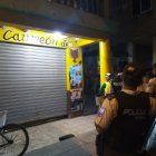 Unos sujetos entraron al establecimiento y arremetieron a balazos en el interior.