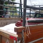 En el balde de la camioneta tenían el cadáver del joven para el trámite legal.