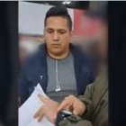 Este es John Delgado, capturado en Bogotá.