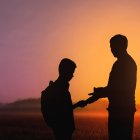 Los adolescentes, de ser echados de casa, pueden ser más víctimas de violencia