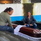 Elizabeth Ayala perdió a su primogénito en medio de la balacera de San Juan Nuevo.