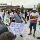 Habitantes de la isla Isabela protestaron por lo que creen fue una mala atención médica.
