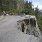 Un derrumbe se presentó en la avenida de los Conquistadores.