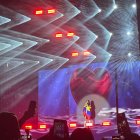 Kimberly Loaiza deslumbró en el escenario.