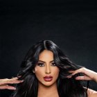 Se dio a conocer por su relación con el youtuber Felipe Crespo.