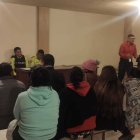 En las comunidades se organizan para tomar medidas contra la inseguridad.