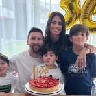 Lionel Messi celebró junto a su esposa Antonella Roccuzzo y sus 3 hijos.