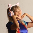 Norka, con su personaje Norkis busca conquistar con sus canciones a los más pequeños.