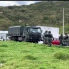 Policías se encuentran en el lugar.