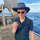 El astrofísico Avi Loeb analizará los restos que encontró.