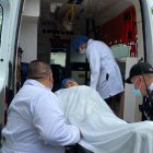 Delia Yriarte, la turista méxico-estadounidense, fue trasladada ayer desde Galápagos hasta Guayaquil.