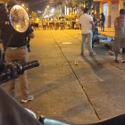 En la calle 12 de Octubre hubo llanto y dolor por los fallecidos.