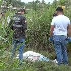El hallazgo lo hicieron dos jóvenes que recorrían el sector vendiendo panes.