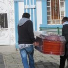Los parientes llegaron a  Riobamba a retirar los restos.