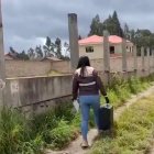 Los vecinos de lugar se hallan conmocionados por el hecho y han comenzado a orar por la vida de la bebé y su madr