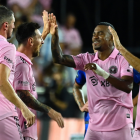 Dixon, Messi y Busquets mueven al equipo de Inter Miami.