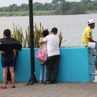 Familiares de los fallecidos acudieron hasta el lugar donde murieron.