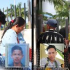 Los restos de Edwin Gustavo Guamán Vásquez fueron retirados por sus parientes. Los familiares de Allan de la Cruz llegaron desde Santa Elena para reconocer su cuerpo.