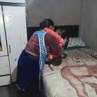 La madre de 23 años es de escasos recursos y no sabe cómo completar el dinero que debe.