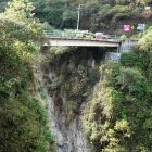 En ese sector fueron encontrados los dos cuerpos y el herido.