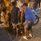 Amigos llevaron al herido al hospital, pero no resistió. Tenía dos balazos en la cabeza.