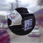 Los delincuentes robaron el dinero que había en la caja de la iglesia, en el norte de Quito.