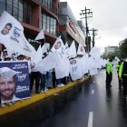 En los alrededores del Edificio Medios Públicos se concentraron los simpatizantes de los postulantes, en medio de un fuerte contingente policial.