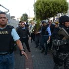 La custodia policial al candidato Christian Zurita es permanente. Uniformados fueron preparados un mes en diferentes acciones.