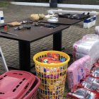 Las armas y productos decomisados durante los allanamientos.